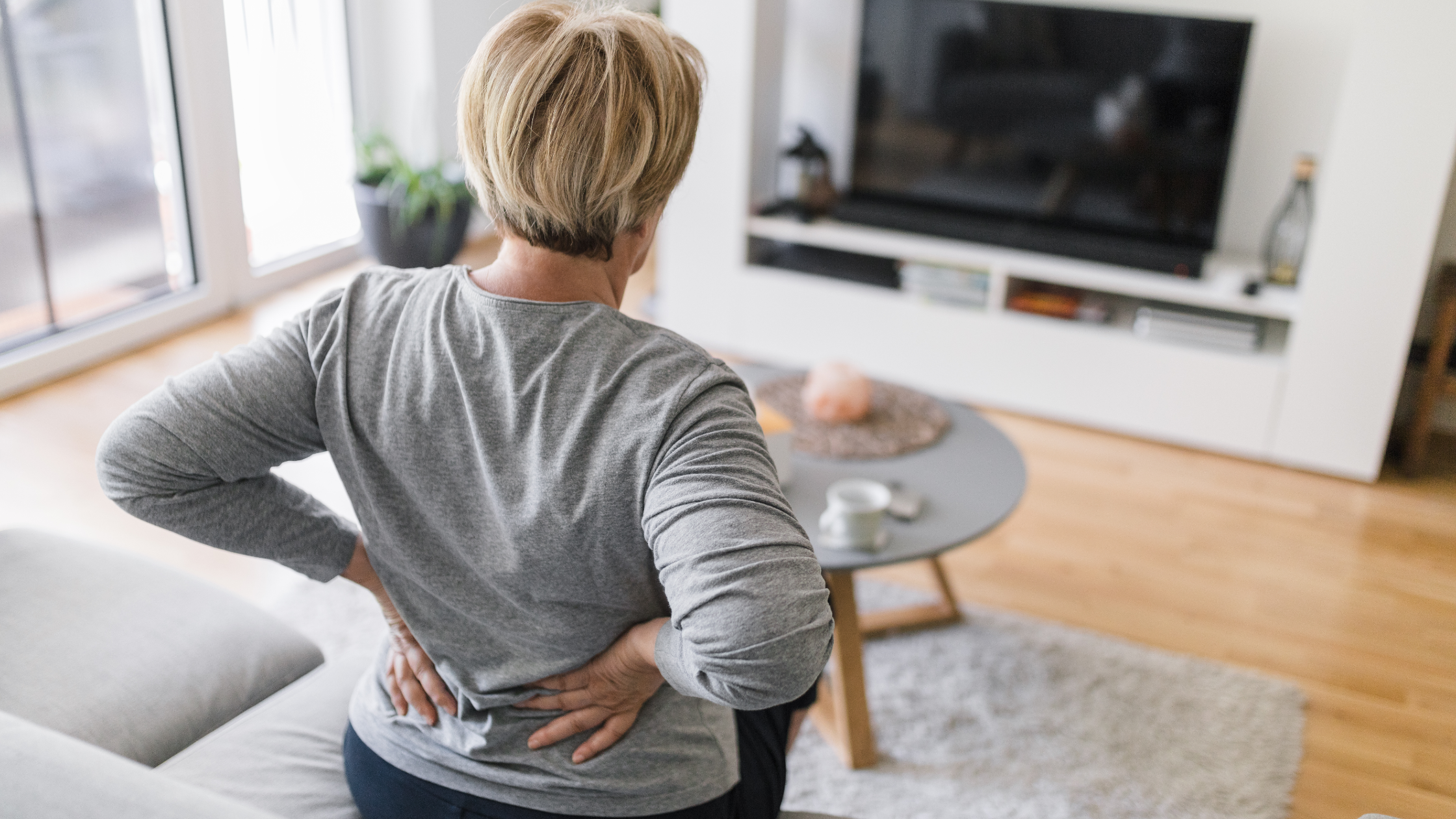 chronic back pain in woman