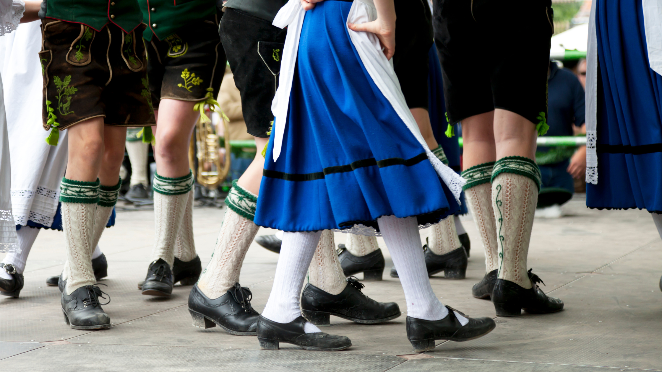 oktoberfest dancing worsen knee pain