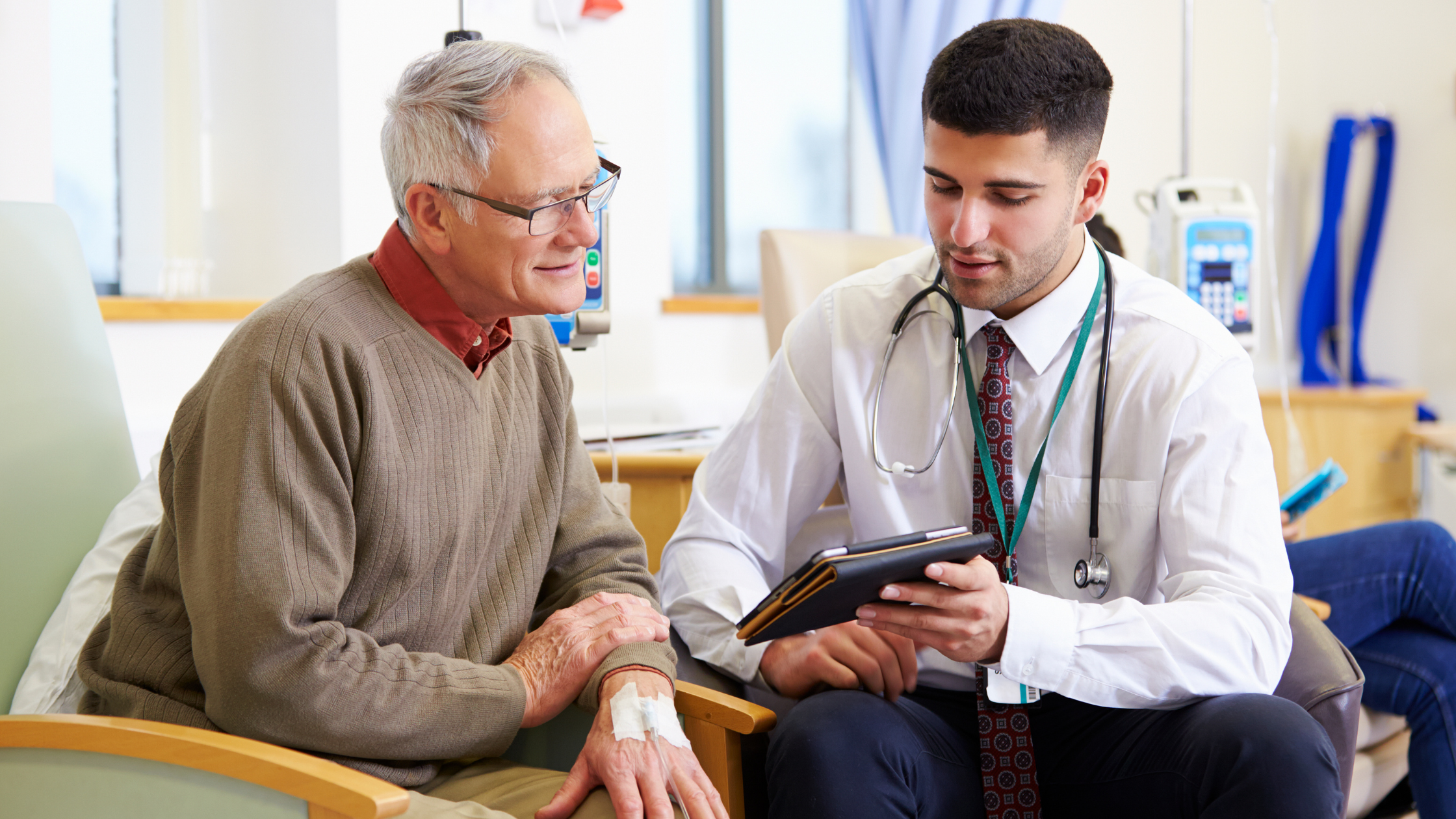 when to see a pain management specialist